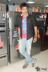 Ice Cream2 Movie Team Launches Yes Mart